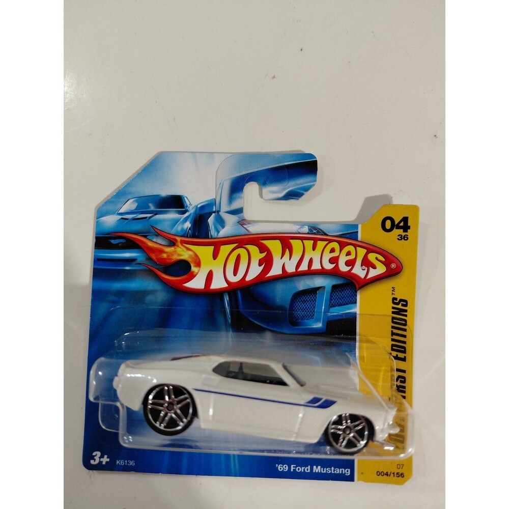 NIP Hot Wheels 2007 First Edition Short Card 1:64 Die Cast 1969 Ford Mustang Car